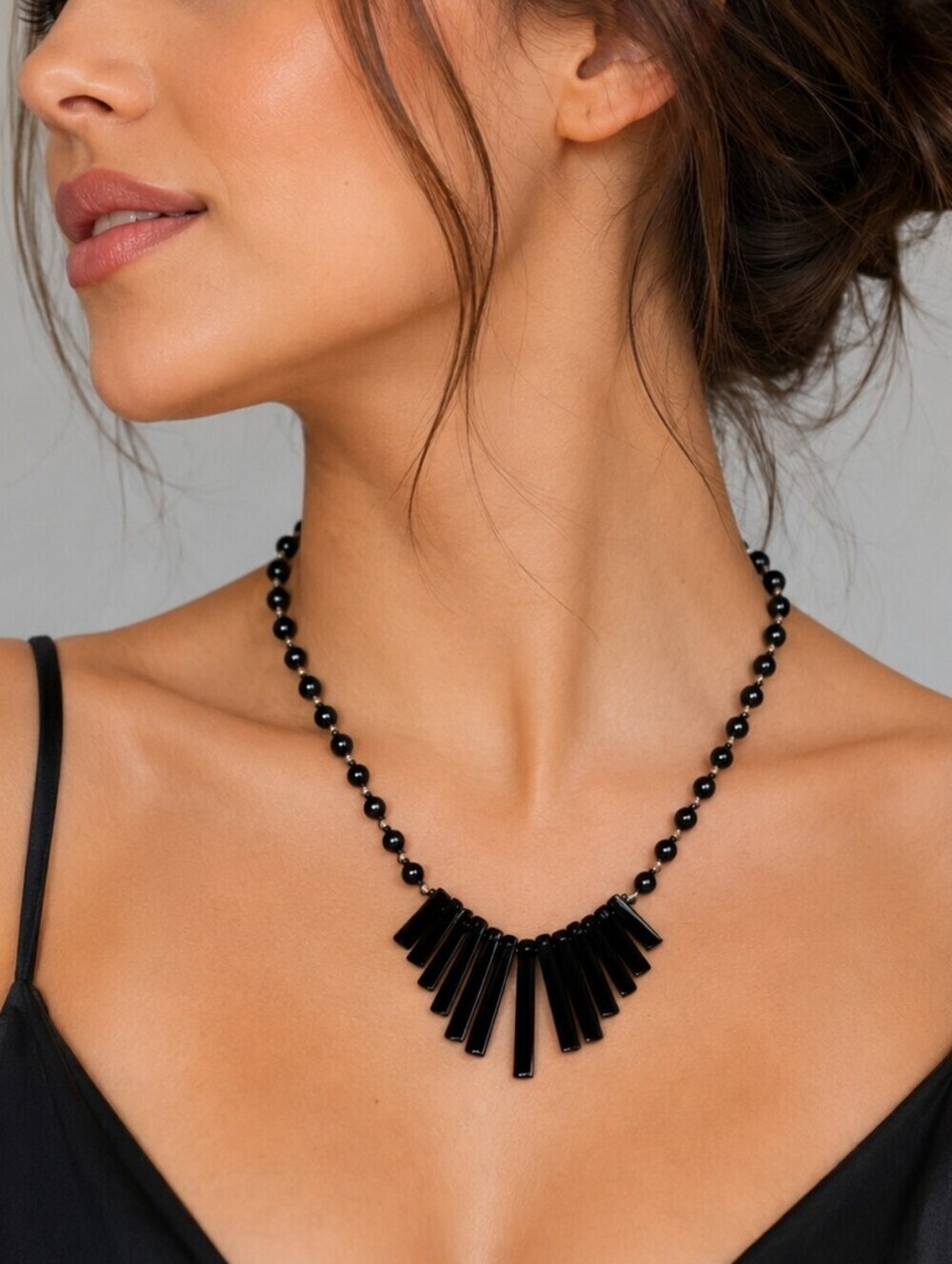 3/$30 Black Acrylic Fan Beaded Necklace